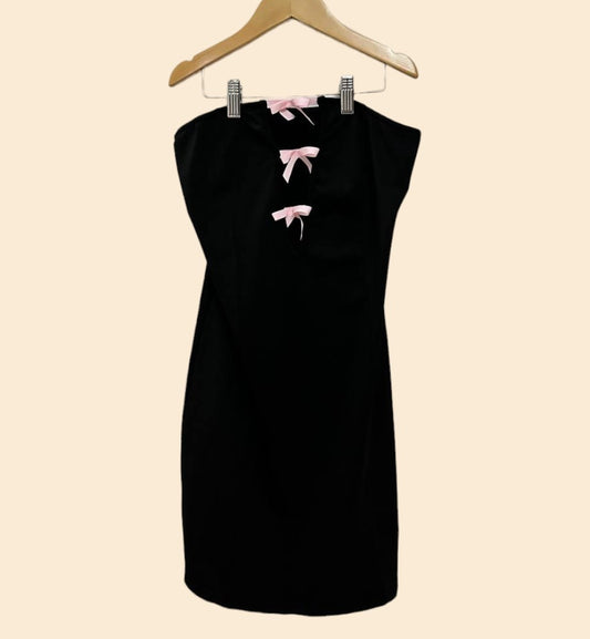 BODYCON TUBE DRESS WITH PINK RIBBON